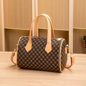 SPEEDY BAG WITH STRAP