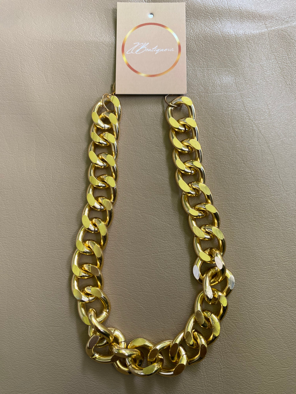 90’s GOLD CHAIN