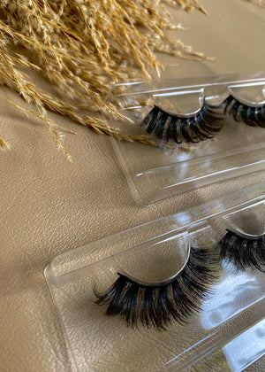 ZC CATEYE LASHES