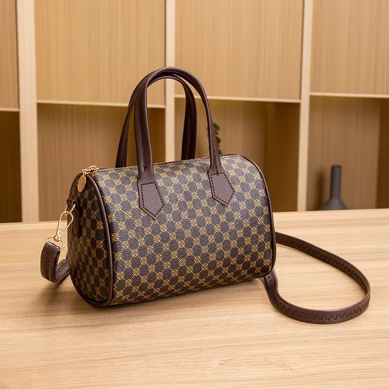 SPEEDY BAG WITH STRAP